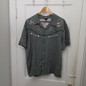 Star Wars Boba Fett Icons Woven Button-Up Our Universe NWT Large (CD)